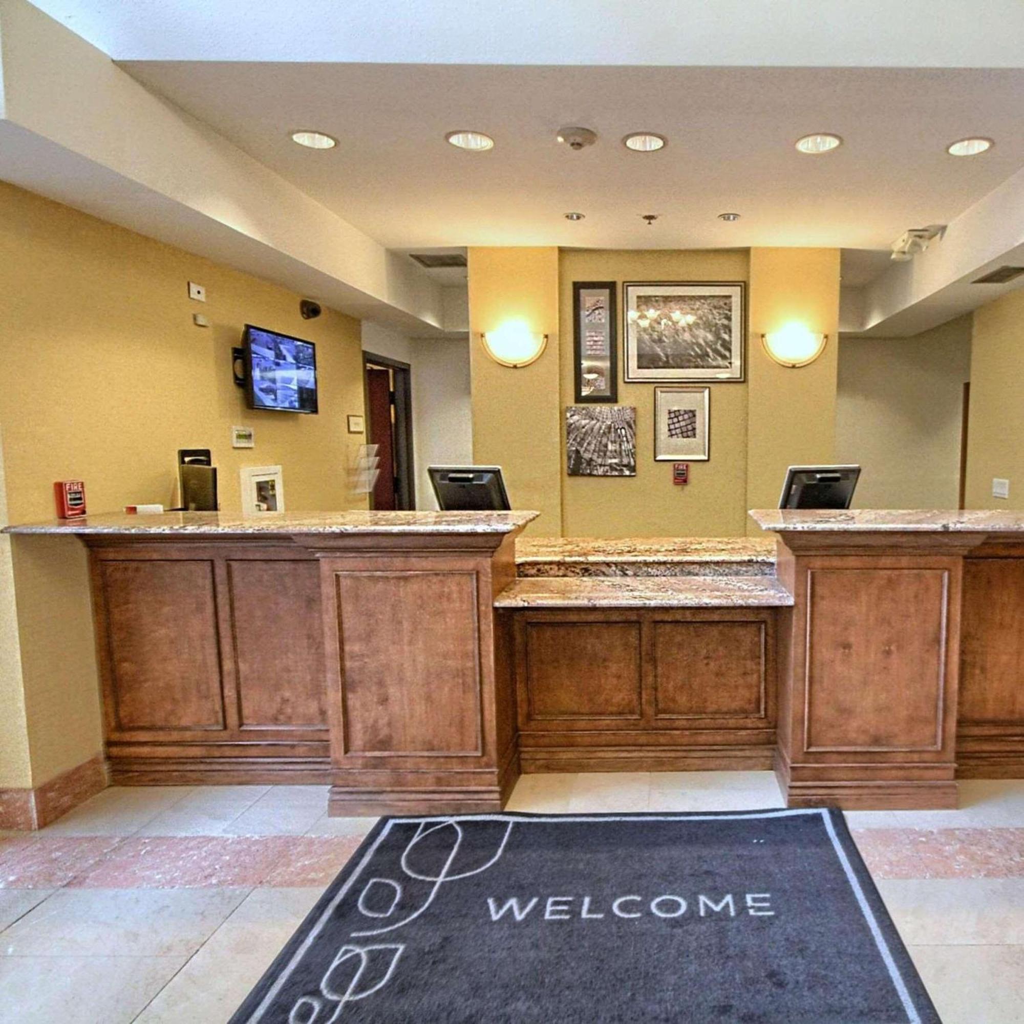 Country Inn & Suites By Radisson, Dearborn, Mi Exteriér fotografie